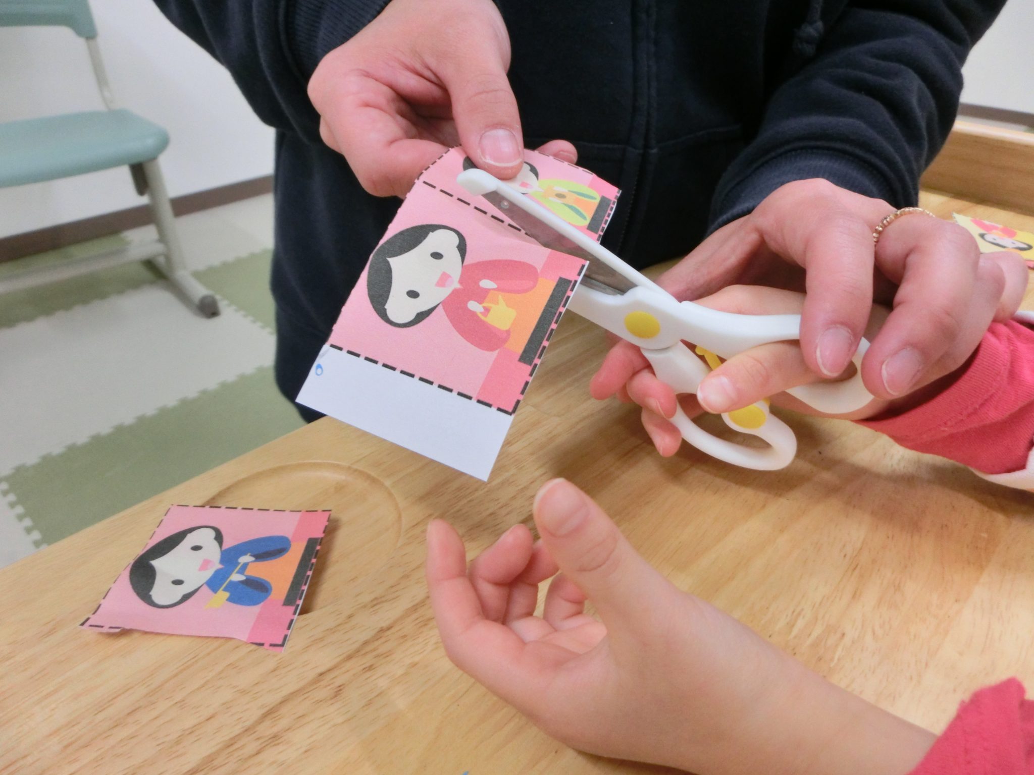 🎎キッズ生活プログラム おひなまつり制作🎎